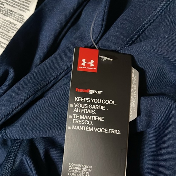 Under Armour Compression Criss Cross Legging NWT | Size Medium - Picture 7 of 11